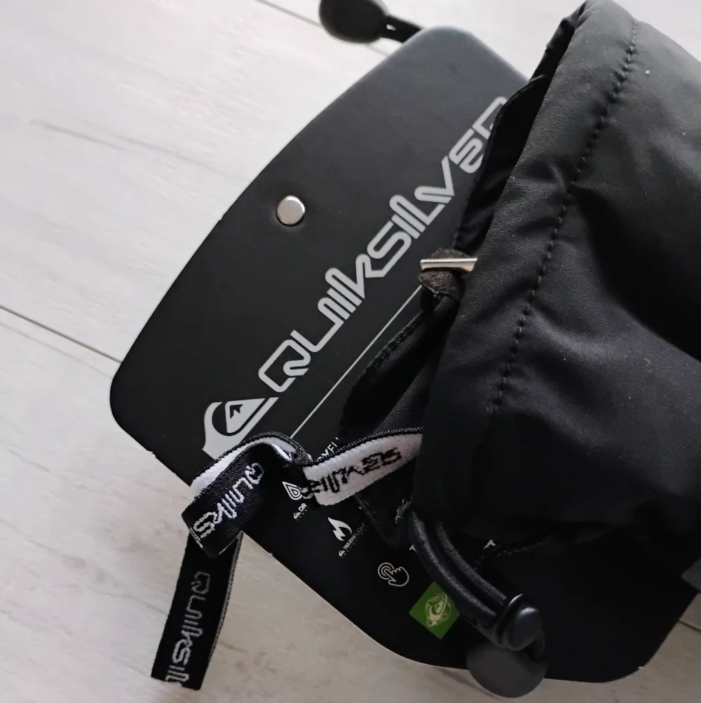 QUIKSILVER NEW Mission Insulated Snow Mitts
